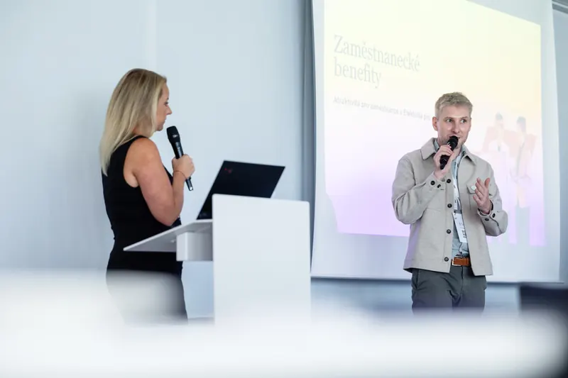 Vystoupení dobrokruhu o zaměstnaneckých benefitech